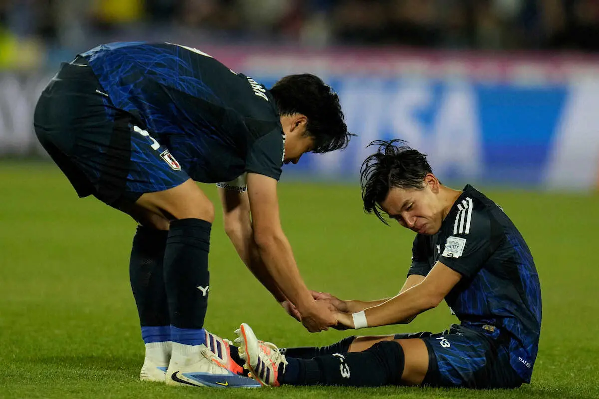 【画像・写真】【U20W杯】主将・市原、8強入り逃し涙「今受け入れるのは難しいけど、これが世界の戦い」