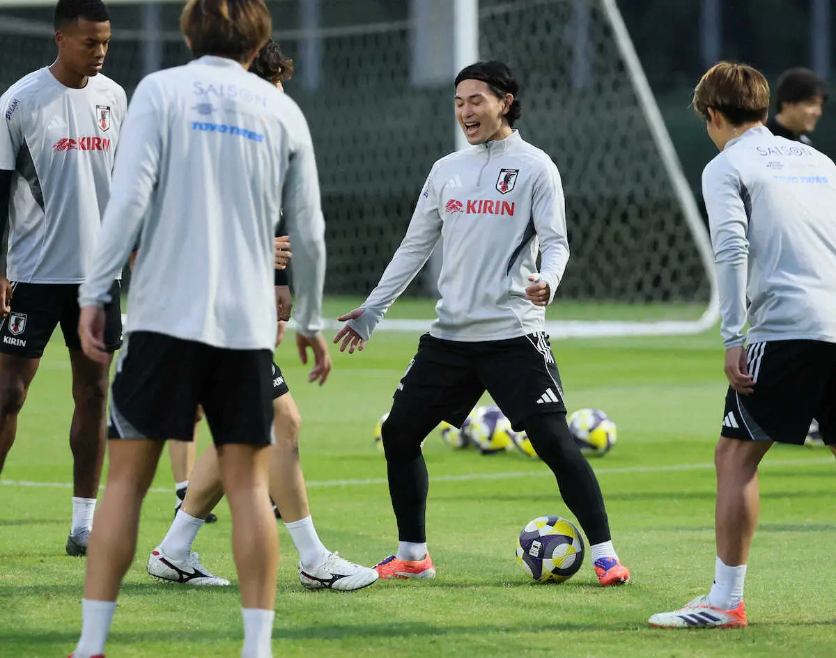 【画像・写真】南野拓実　代表活動中のモナコ“恩師”解任に心境吐露「めちゃくちゃ残念」