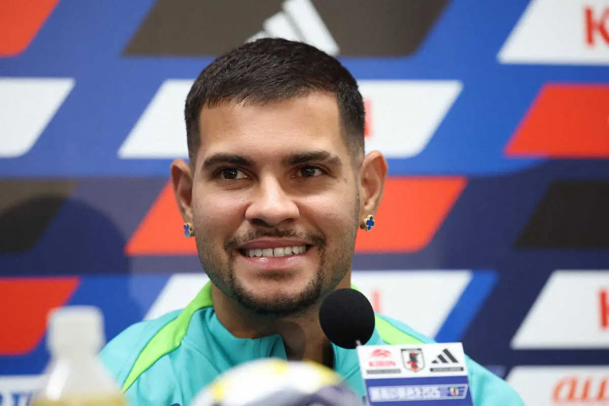 【画像・写真】ブラジル代表ギマランイス「日本は非常にレベル高い。スペースを与えてはいけない」　14日対戦へ意気込み