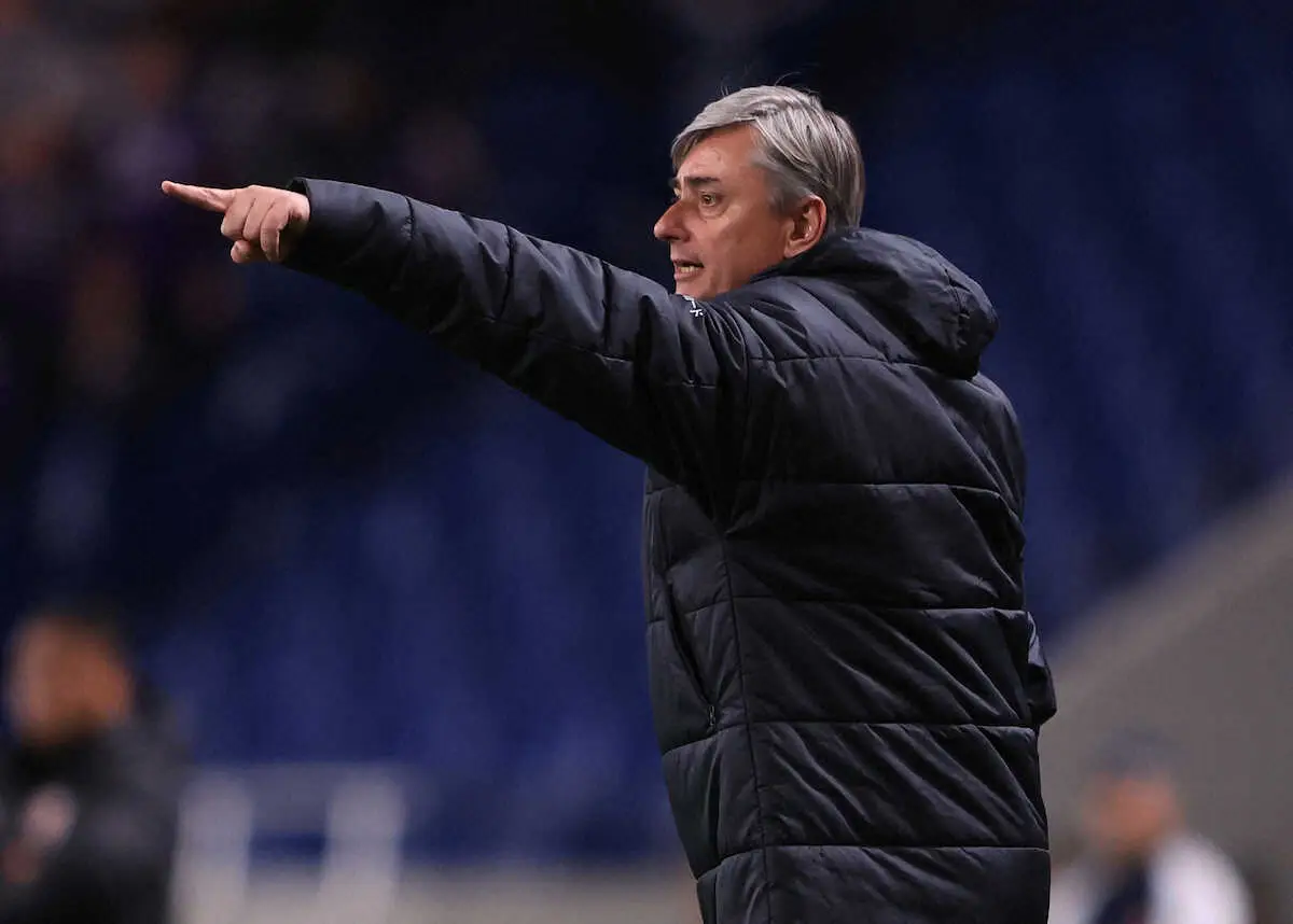 【画像・写真】浦和スコルジャ監督　4試合出場停止の金子に言及「右サイドは拓郎の王国だった。攻撃力は低下する」