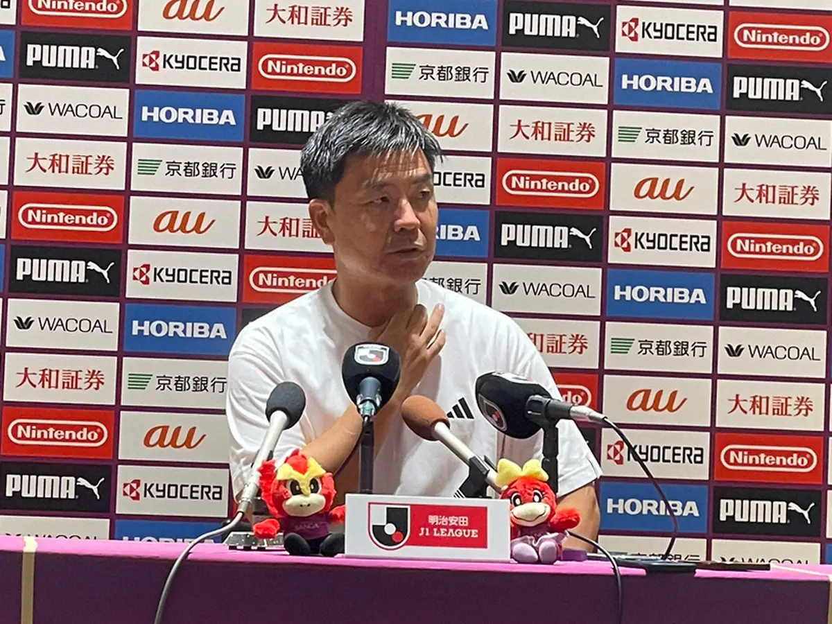 【画像・写真】横浜M・大島監督　J1残留に涙「ホッとしています」激闘終えた選手を称える「魂を出したゲームだった」