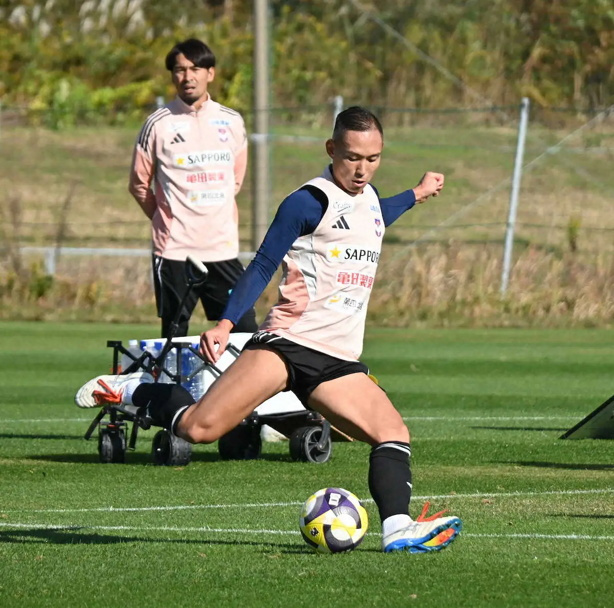 【画像・写真】J2降格決定の新潟　DF早川、ホーム最終戦30日・柏戦へ覚悟「一人一人がたくましく」