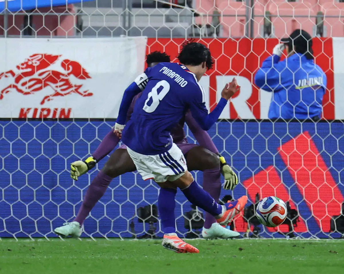 【画像・写真】森保ジャパン　アフリカの雄に快勝！　南野＆堂安弾で新ユニ初陣飾る　4戦ぶり無失点、ガーナに2－0