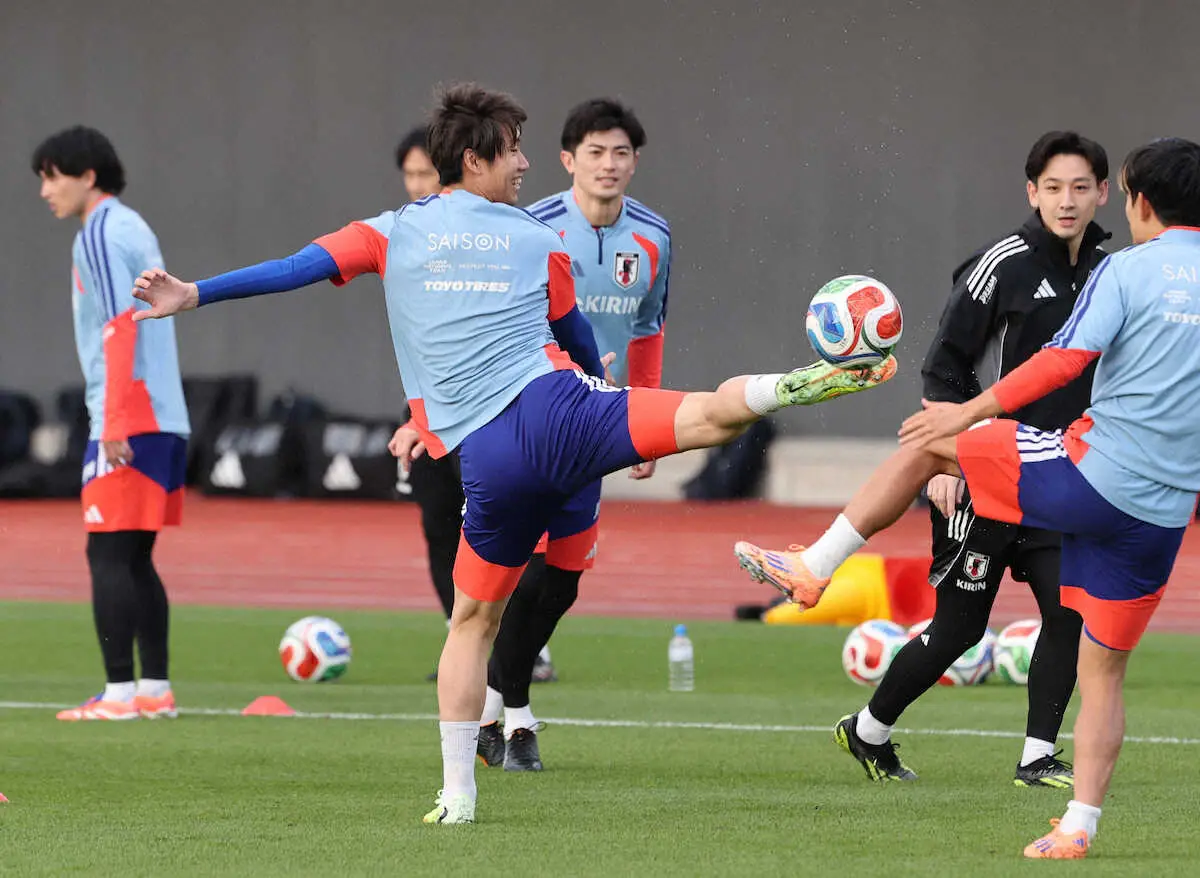 【画像・写真】日本代表　18日ボリビア戦へ本格練習再開　全26選手で年内ラストマッチへ調整