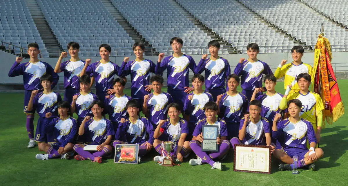 【画像・写真】【高校サッカー】堀越　予選4試合で12人が得点　三鴨「自分しかチャレンジできない」連続得点王に照準