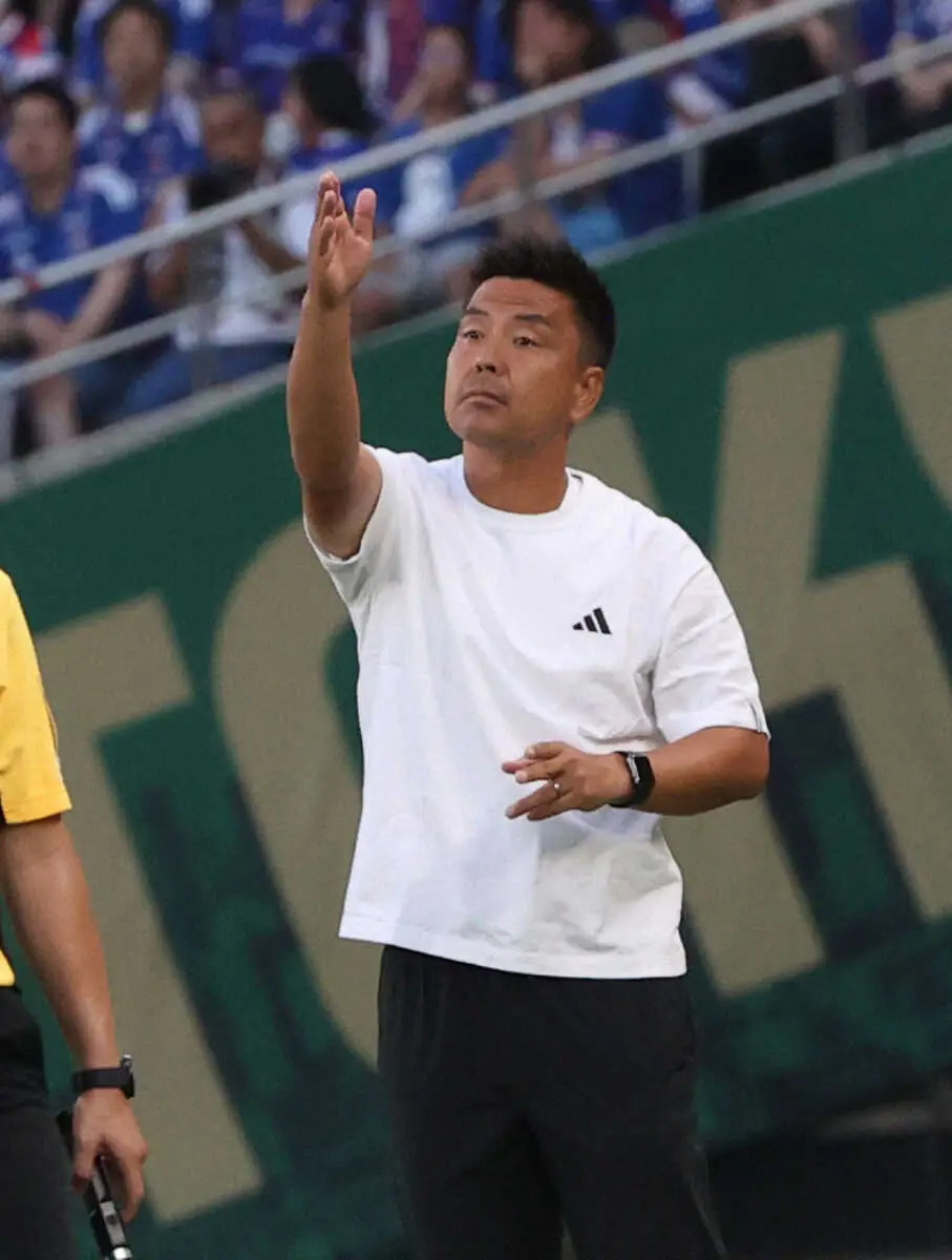 【画像・写真】横浜M　大島監督との契約更新を発表「“強い横浜F・マリノス”を取り戻します」　一時最下位から再建