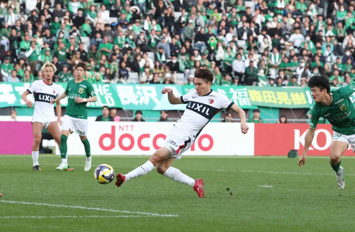 【画像・写真】鹿島　東京Vに勝利もVお預け、2位・柏と勝ち点1差のまま最終節へ、V弾の松村「届いて良かった」