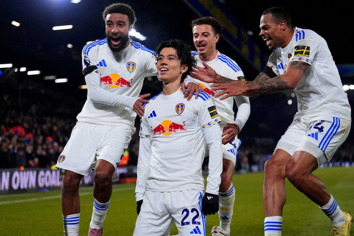 【画像・写真】リーズ田中碧　リバプール戦で同点に追いつく2戦連発弾　W杯で対戦のオランダ代表主力の前で