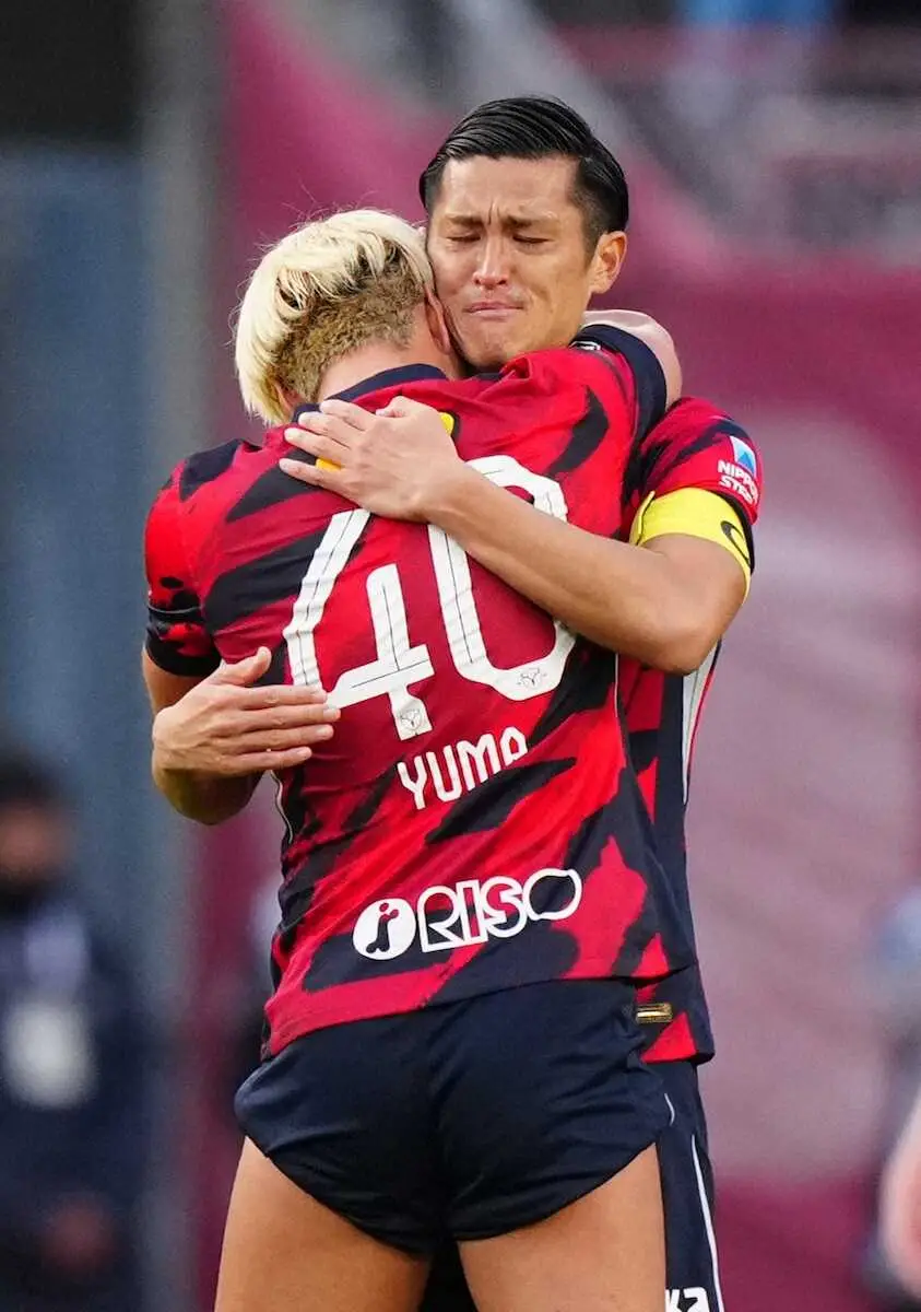 【画像・写真】鹿島DF植田が男泣き「やっと“ただいま”と言える瞬間」　鬼木監督も「説得力が違う」と称えた向上心