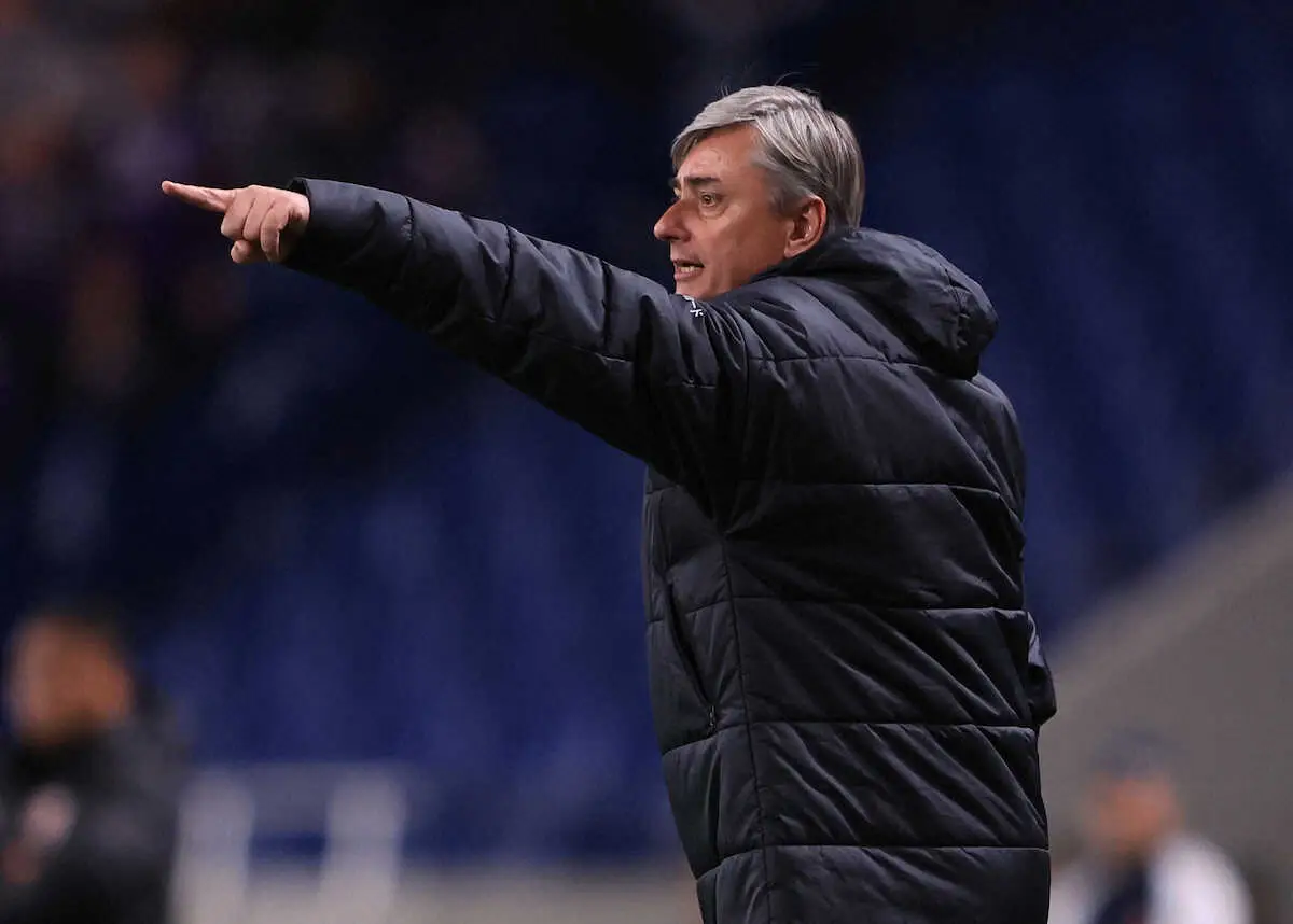 【画像・写真】浦和　スコルジャ監督の続投発表　今季リーグ7位「私自身の判断から見直していく必要ある」巻き返し誓う