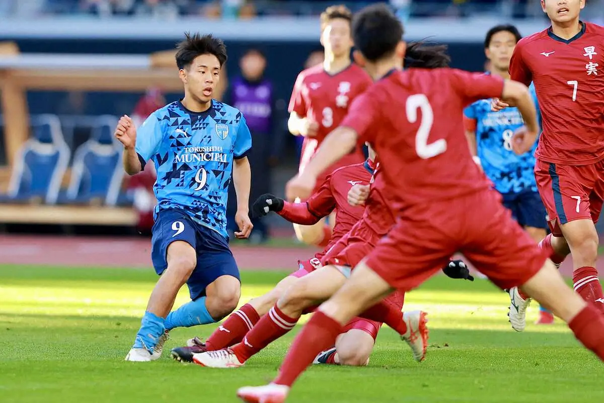 【画像・写真】【高校サッカー】徳島市立が早実に快勝　河野博幸監督「テーマを少しずつ体現できた」