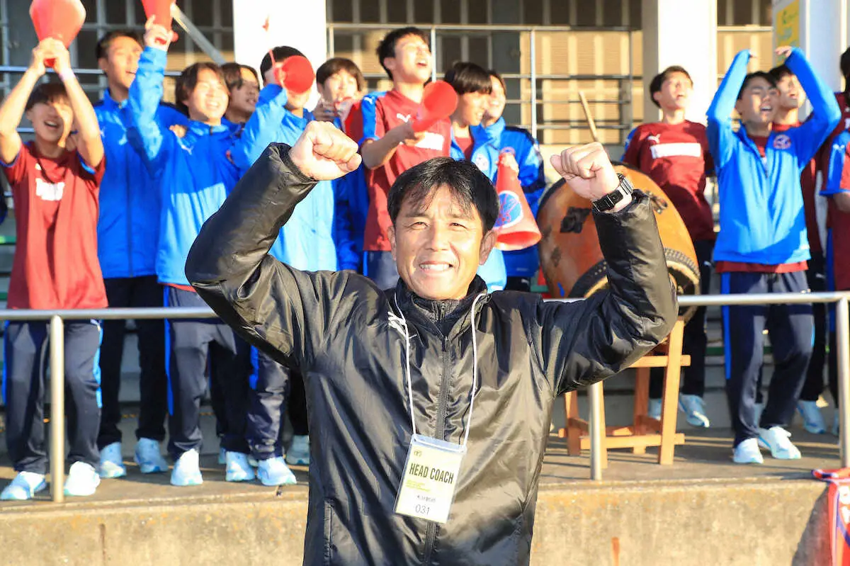 【画像・写真】【高校サッカー】大分鶴崎が26年ぶり全国1勝！「佐賀関に笑顔を」県勢7年ぶり初戦突破