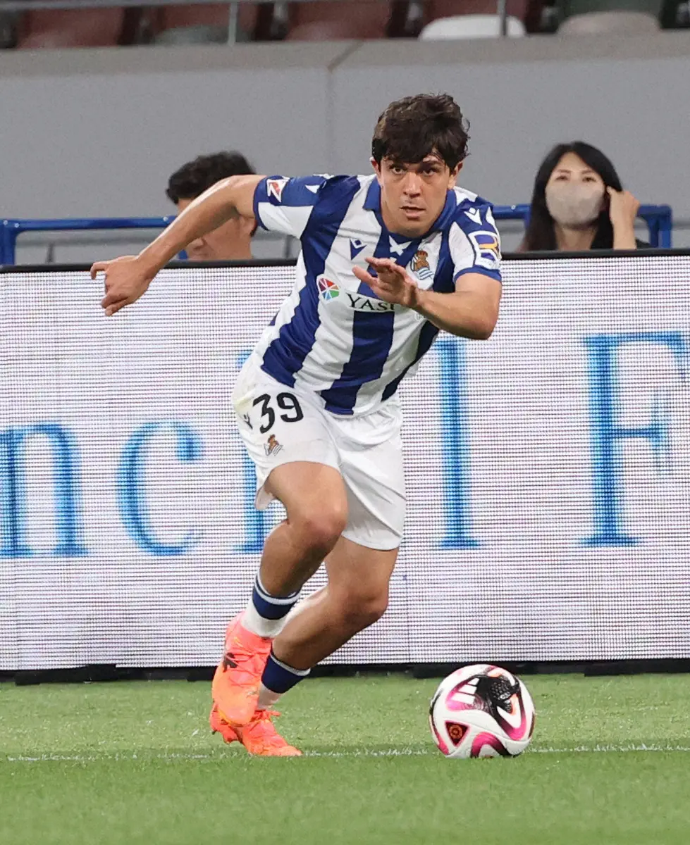 【画像・写真】久保が劇的アシスト!アランブル　母国ベネズエラに捧ぐ決勝弾「困難な時期を過ごす私の家族と…」