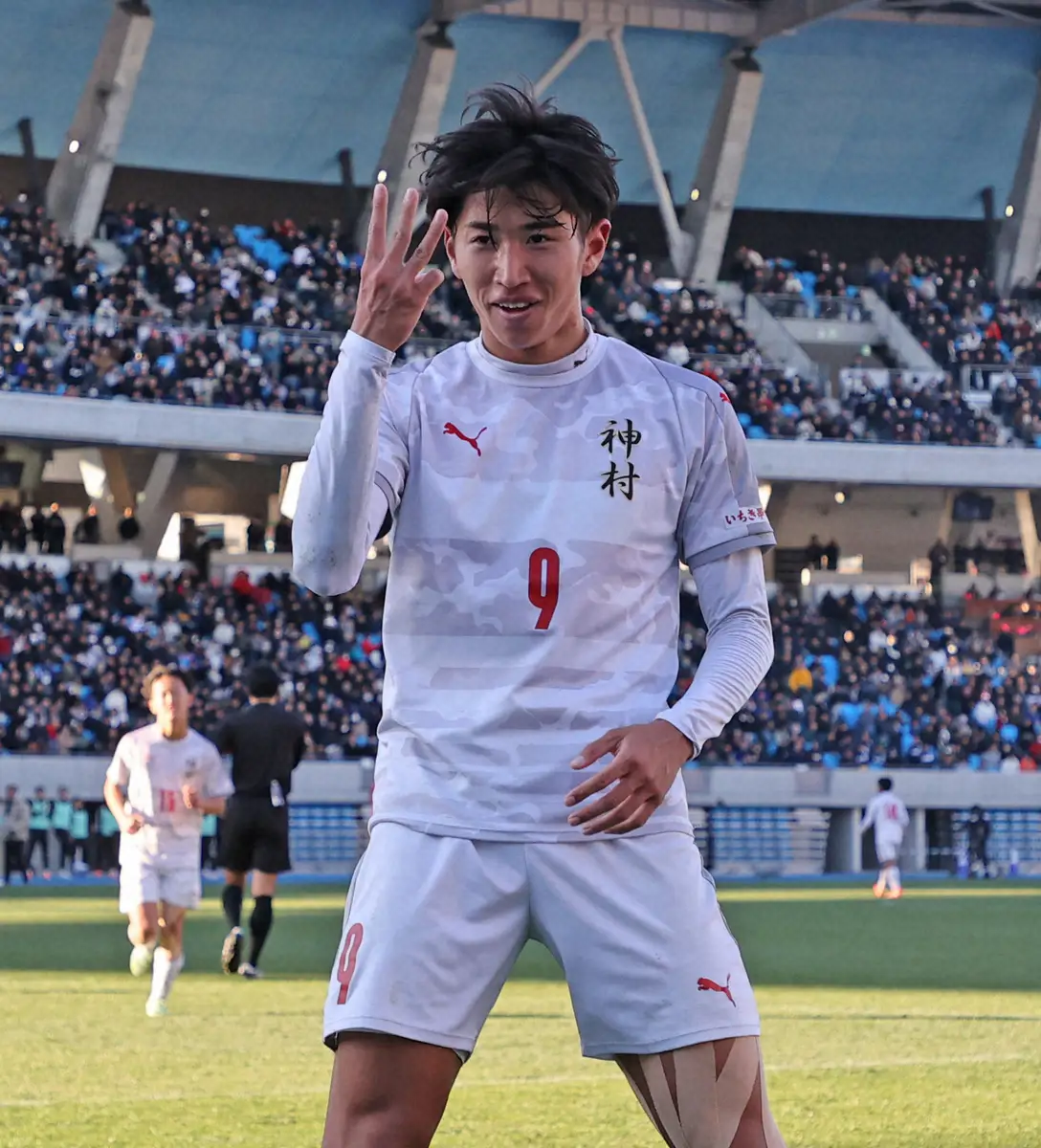 【画像・写真】得点王を狙う神村学園FW倉中