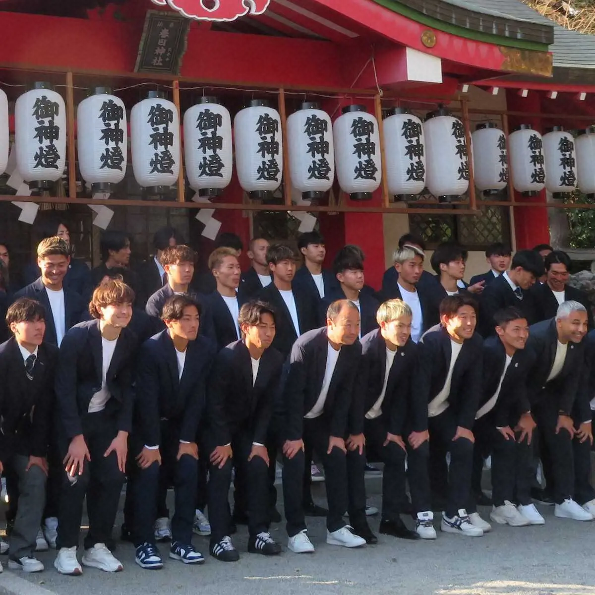 【画像・写真】J3のFC大阪が“ラグビー神社”で必勝祈願　近藤社長「百年構想リーグの優勝を願いました」
