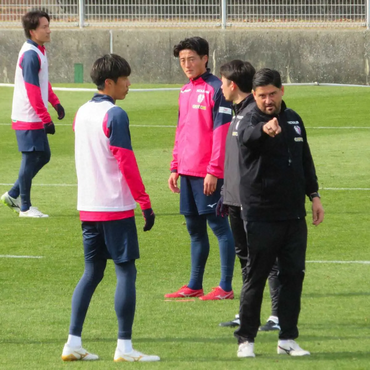 【画像・写真】C大阪が公開練習　パパス監督は得点力低下の懸念も「昨年も同じ質問をされた」と払拭に自信