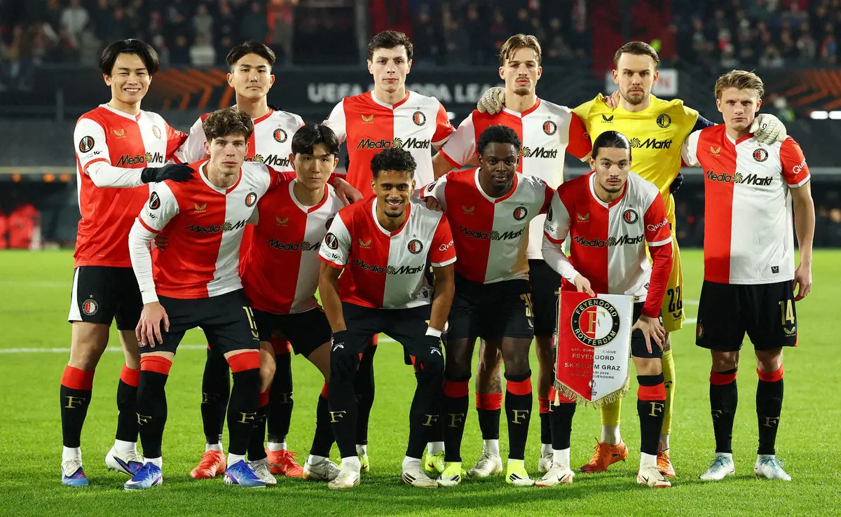 【画像・写真】（上段左から）上田、渡辺らフェイエノールトイレブン（ロイター）