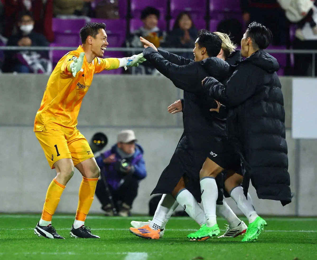 【画像・写真】京都VS神戸は開幕戦からPK決着　神戸GK前川黛也が2本セーブ