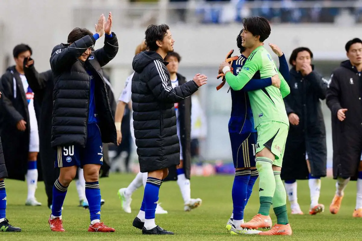 【画像・写真】町田・谷晃生「自分の良さをいろんな形で表現」　森保監督が見守る前でPK戦2本ストップの好セーブ