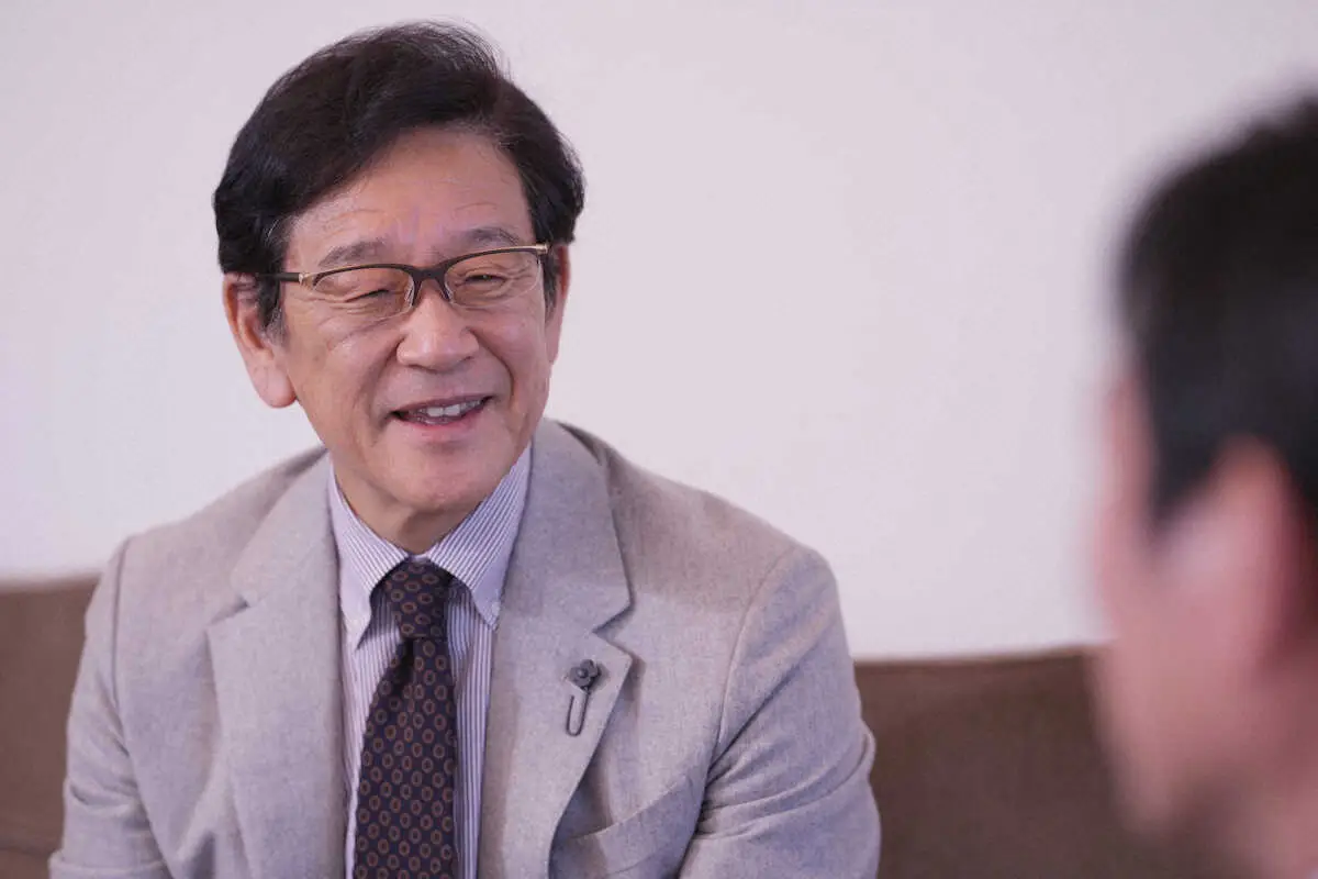 【画像・写真】サッカーW杯あと100日　森保監督と侍ジャパン栗山前監督　代表指揮官の熱き対談