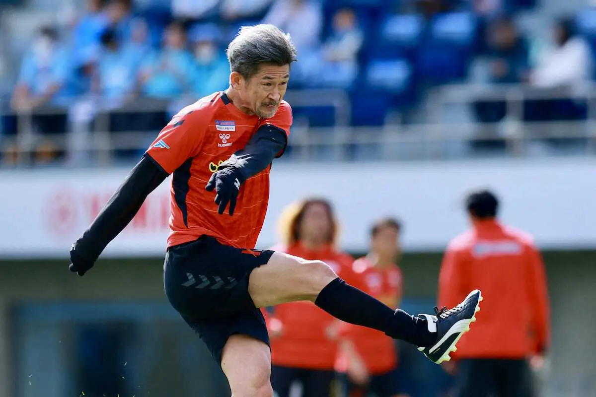 【画像・写真】J3福島カズが3戦連続ベンチ入り　J最年長出場＆最年長ゴール更新なるか!?