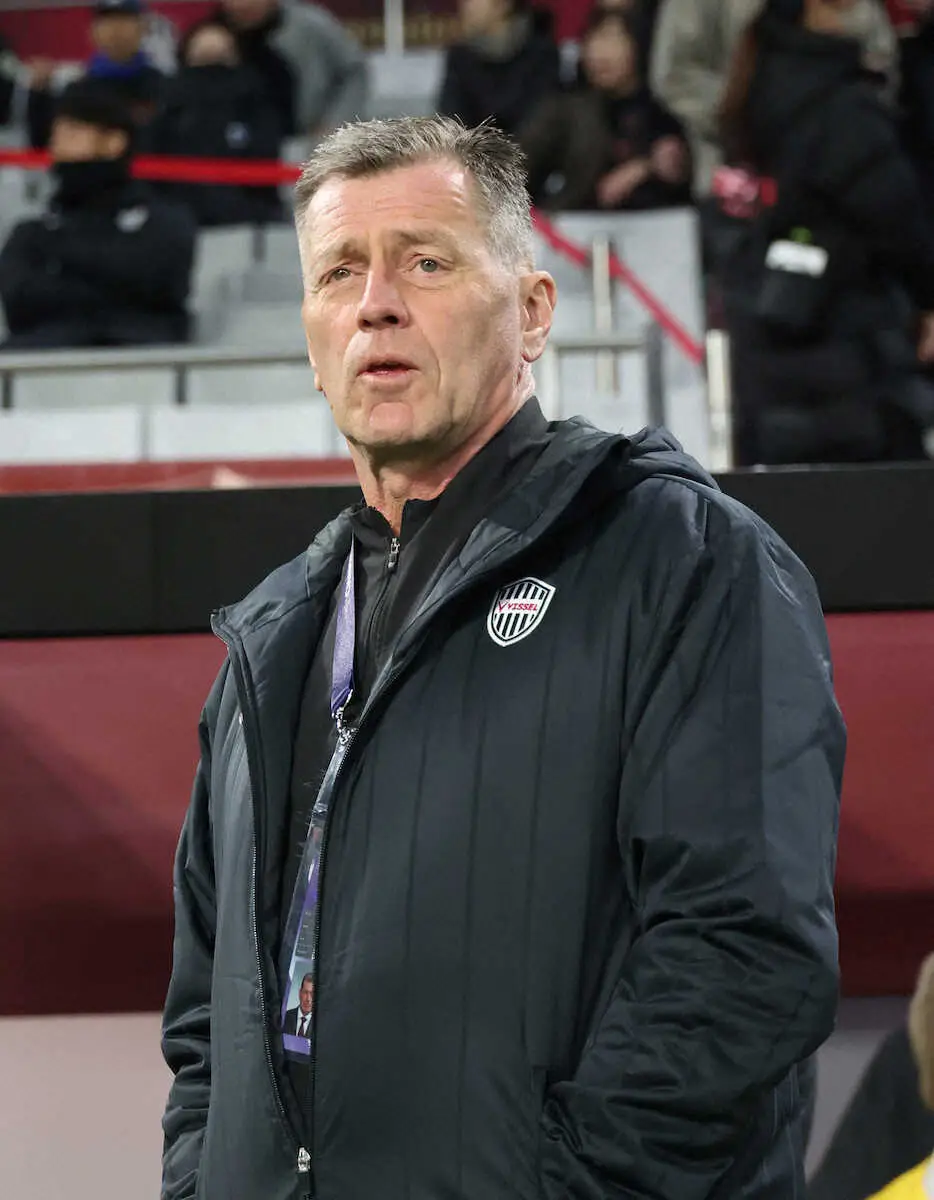 【画像・写真】神戸のミヒャエル・スキッベ監督