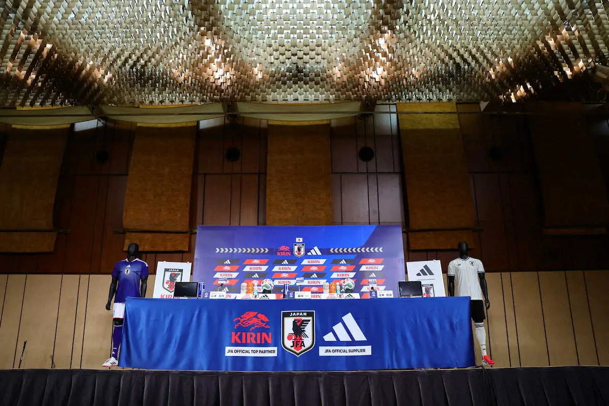【画像・写真】【W杯代表発表】森保ジャパン　代表26選手が決定　長友佑都が選出、負傷の三笘薫、南野拓実は外れる