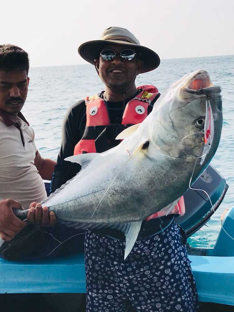 ジローさんがインド洋で釣った１５キロのシマアジ