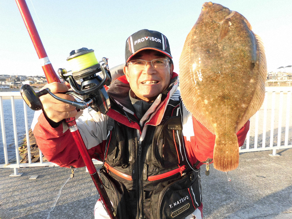 花見ガレイ のシーズン到来 マコガレイ良型３匹ゲット スポニチ Sponichi Annex 社会