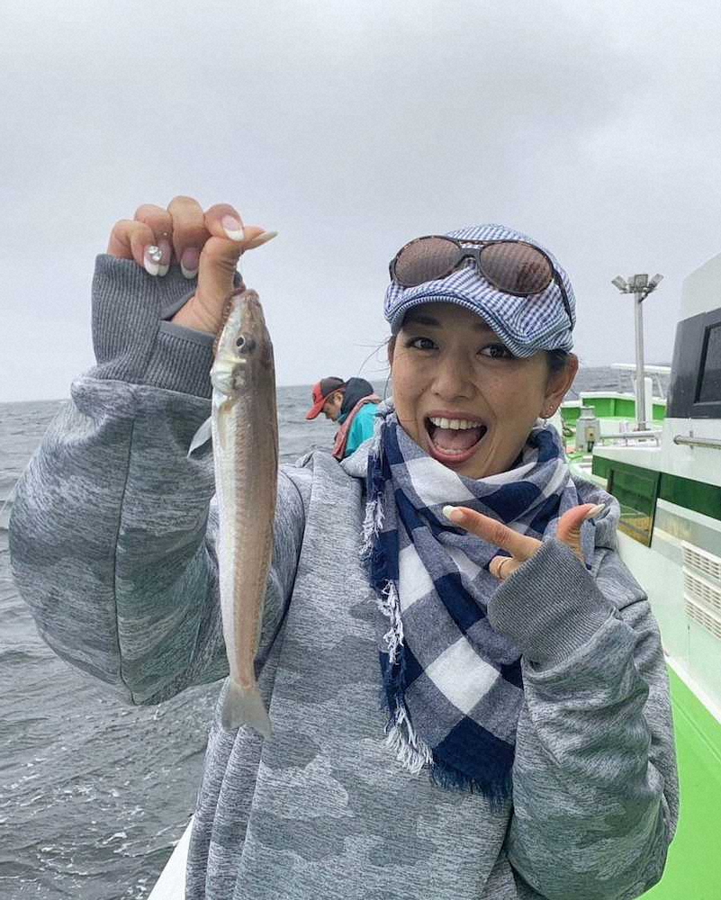 雨チュ でもキス上々 シケもなんのその 良型ぞろい29匹 スポニチ Sponichi Annex 社会