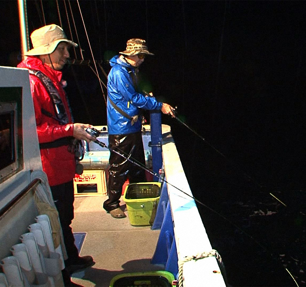 【画像・写真】大物連発〝一投必釣〟のイカメタルゲーム