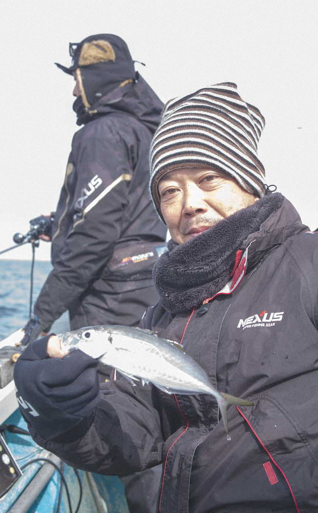 大阪府泉佐野市 海新丸 近場でサクッと 食べ頃サイズのアタリ続々 冬のアジ スポニチ Sponichi Annex 社会