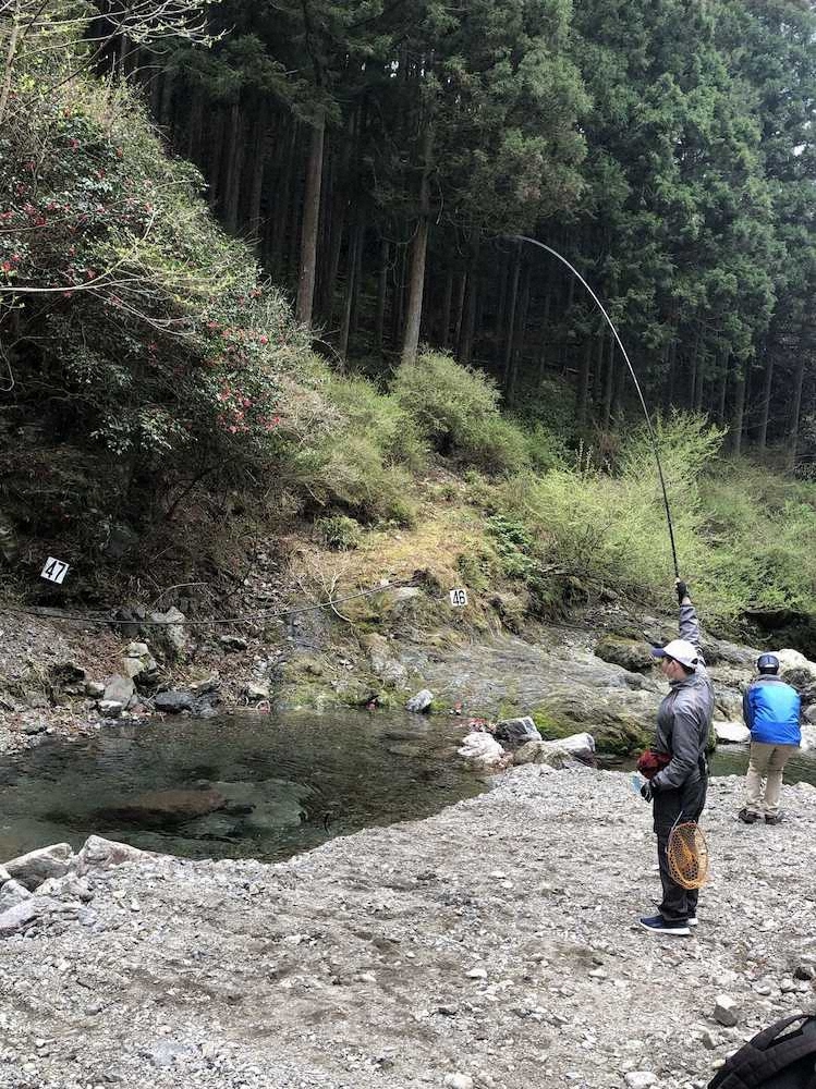 【画像・写真】難関クリア！！　24センチヤマメ