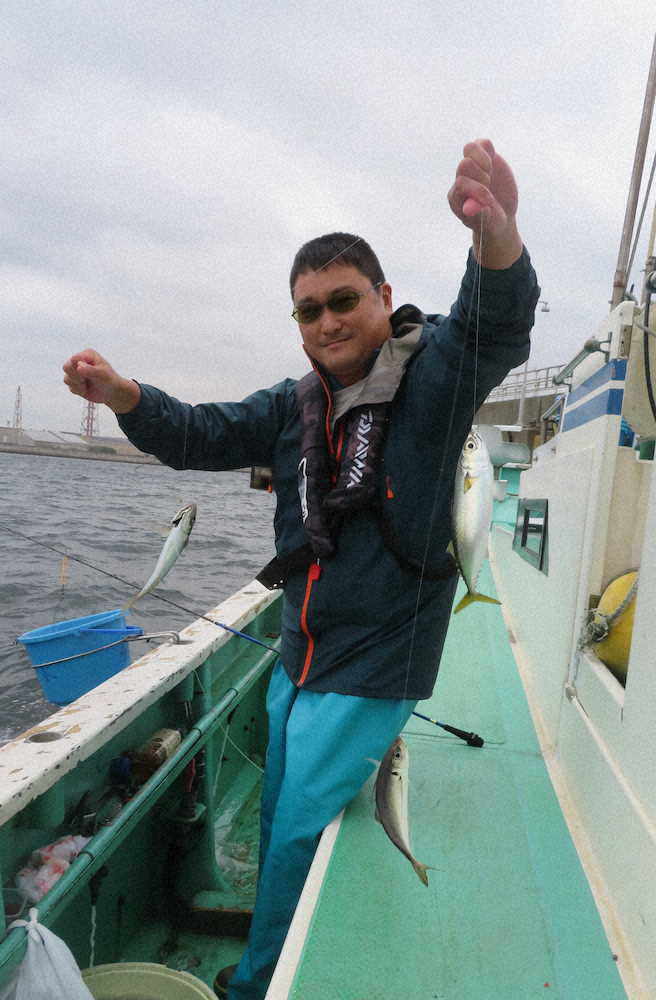 【画像・写真】アジな大歓迎で100匹超え　“富栄養”の海からゲストも