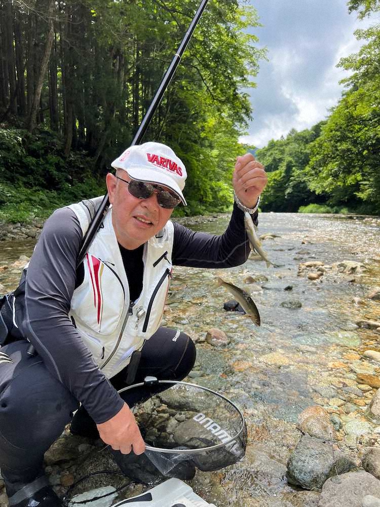 【画像・写真】型良し！！味良し！！奇跡のアユ　1時間でツ抜け　18～20センチ4連発も