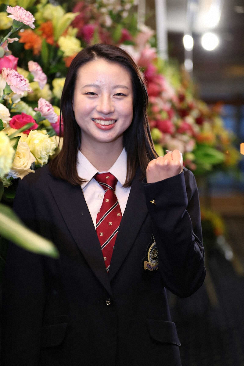 【画像・写真】2年・比嘉里緒菜&1年・坂下一葉の下級生コンビが大活躍で全国制覇に貢献