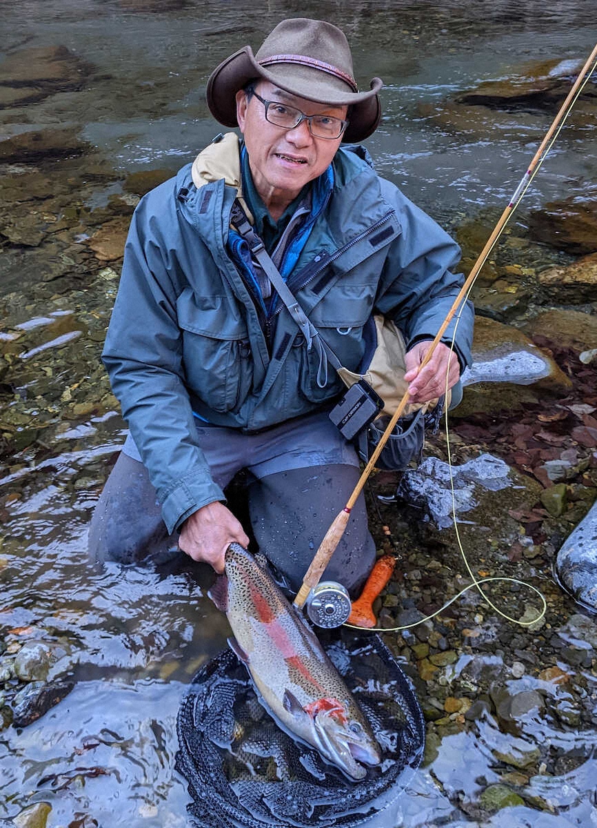 【画像・写真】放流魚でなければ…幻の日本新69センチハコスチ　冬季C&Rエリアで渓流解禁前の“腕試し”