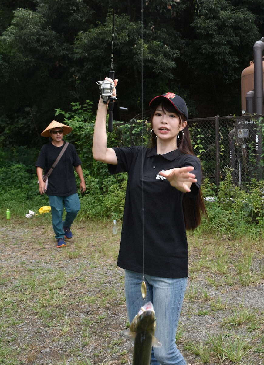 【画像・写真】「アクティブ」に成長　ニジマス3匹　“試行錯誤”で釣果前回超え！！