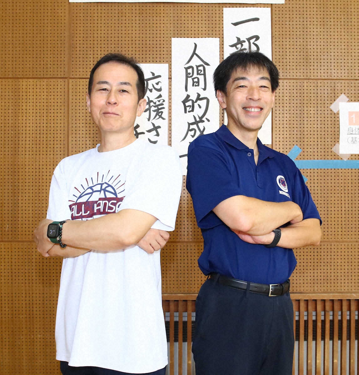 桃山学院教育大・大畑昌己監督（左）、鈴木慶太コーチ　（撮影・後藤　大輝）
