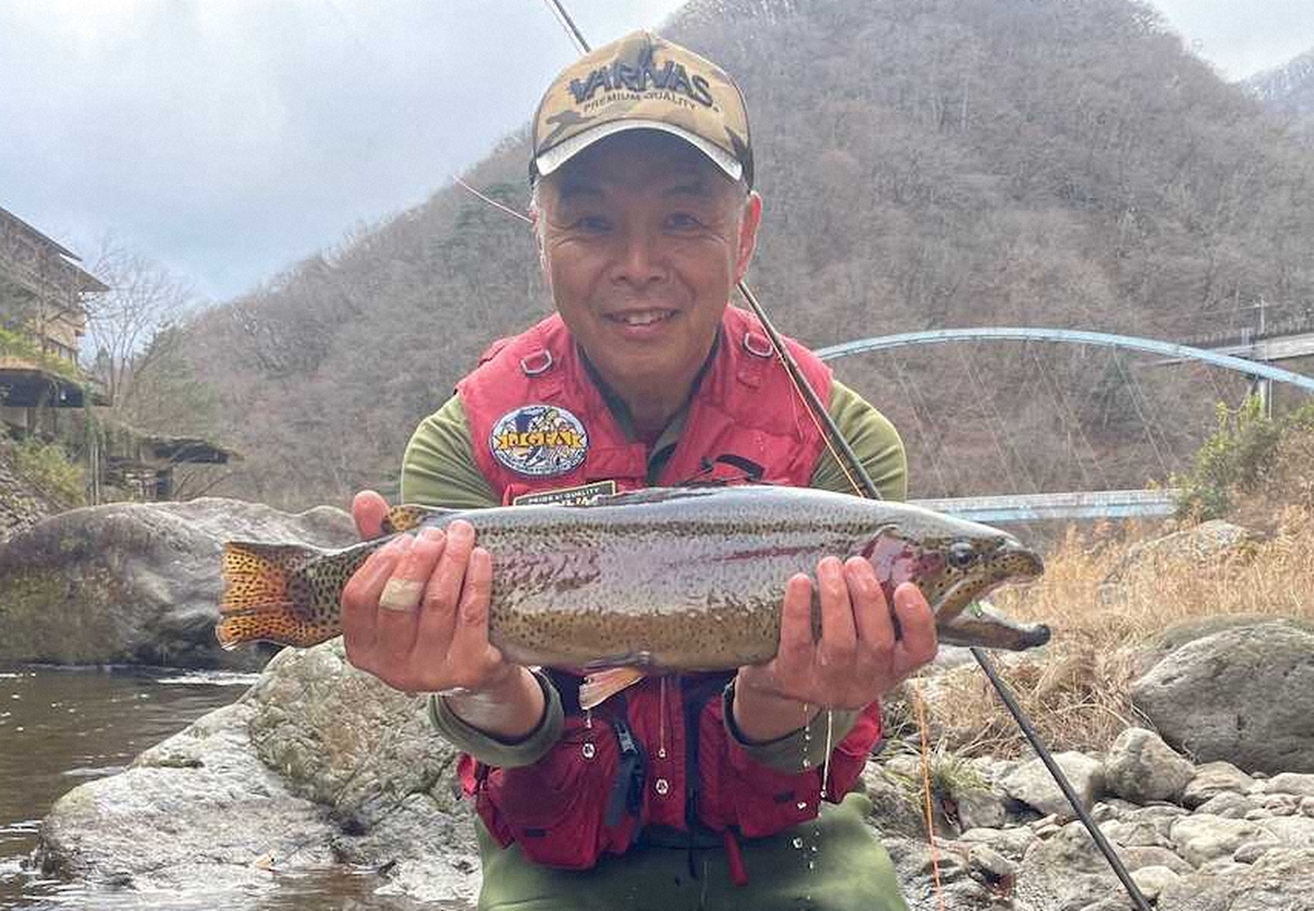 【画像・写真】下アゴがしゃくれた55センチの“オニマス”