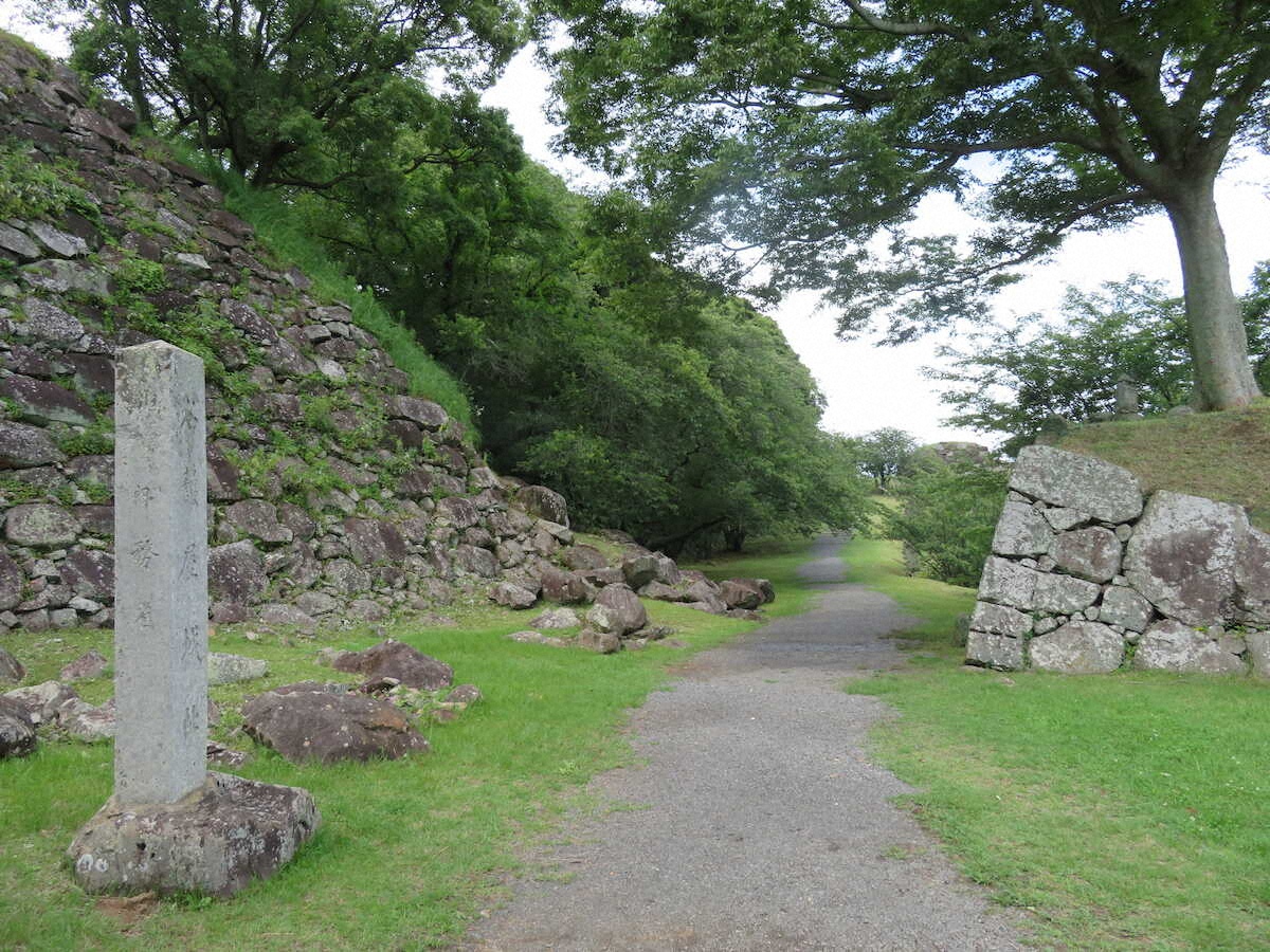 【画像・写真】【佐賀・唐津】秀吉の夢の跡…名だたる武将が集まった名護屋城跡　黄金の茶室の輝きに圧倒！