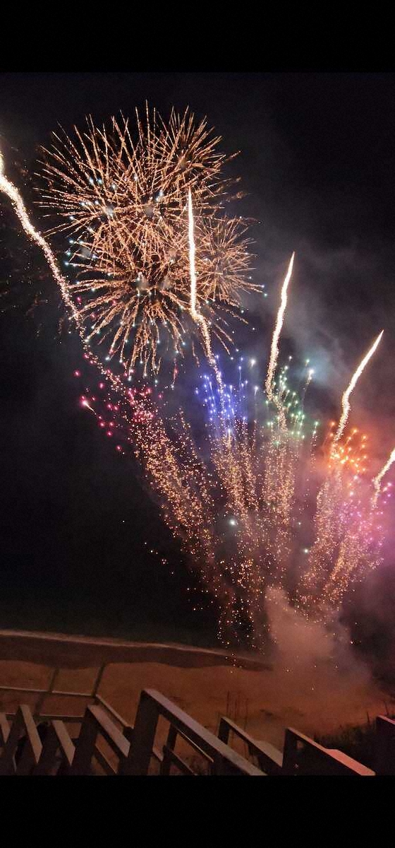 【画像・写真】【静岡・伊豆】泳がなくても楽しいビーチ発見！絶景カフェにド迫力花火、翌朝は温泉から日の出満喫