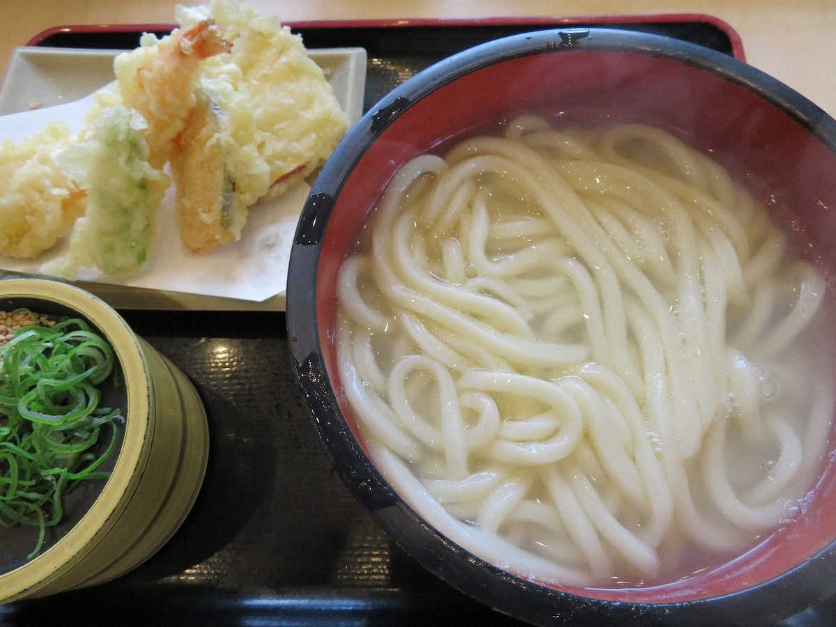 【画像・写真】【香川】のど越しつるつる！うどん県で味わう老舗の釜あげうどん　“付き物”おでんも絶品