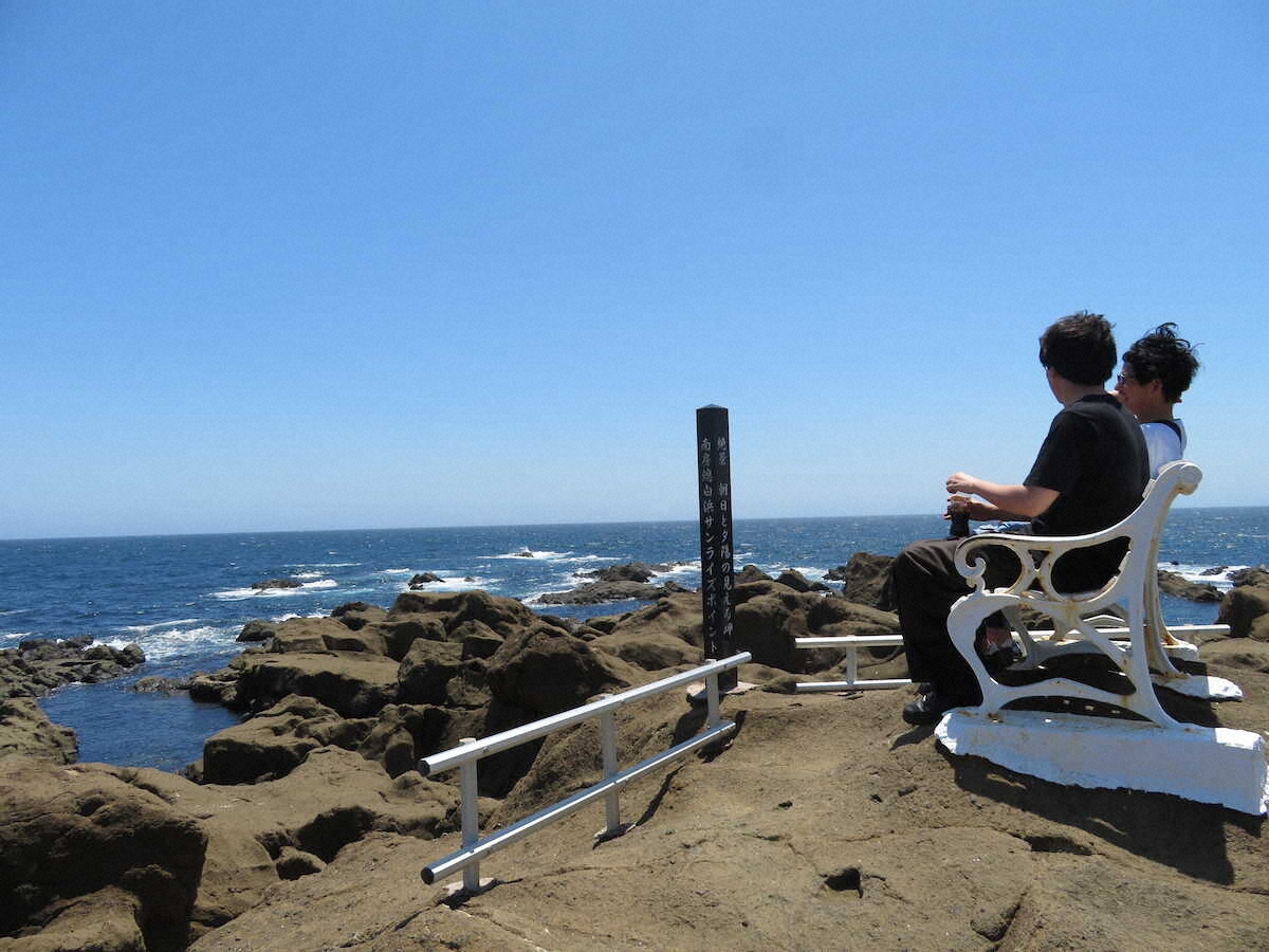 【画像・写真】【千葉・南房総】登れる灯台は16基だけ！野島埼灯台で太平洋の絶景堪能　カップルならラバーズベンチへ