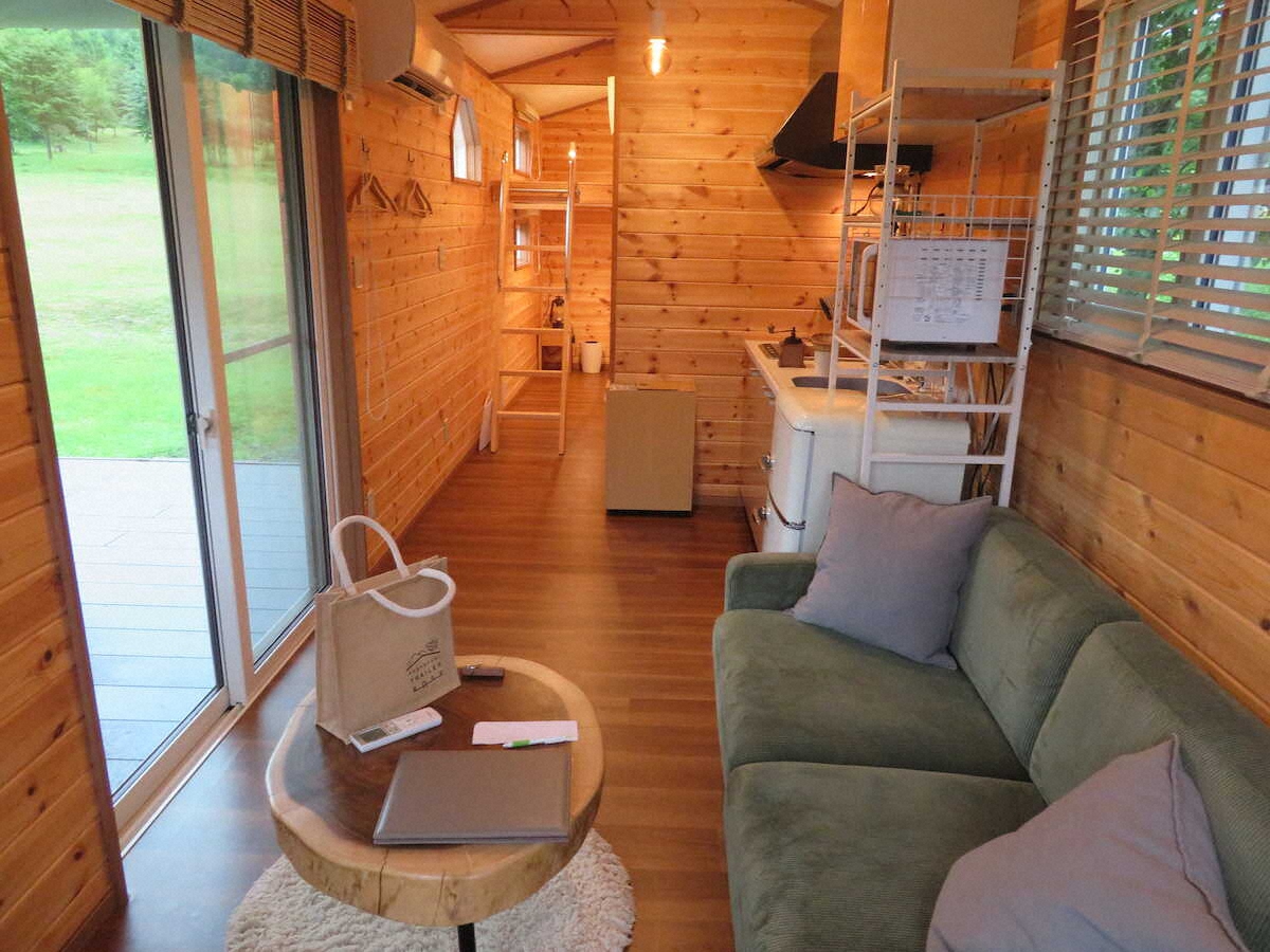 【画像・写真】【長野・戸隠】気分は別荘！キャンプ場のトレーラーハウスで大自然満喫　夜空を見上げれば満天の星が…