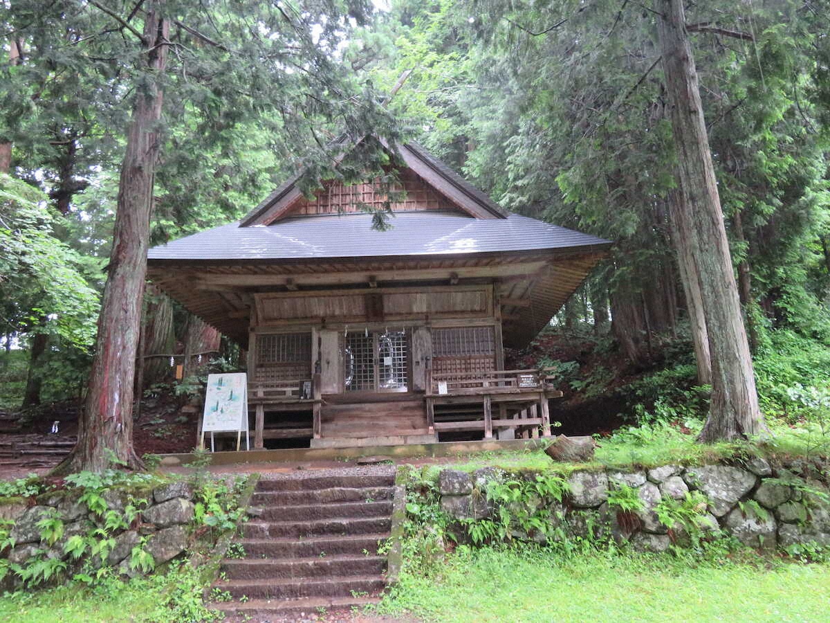 【画像・写真】【長野・戸隠】パワースポット・戸隠神社で五社巡りに挑戦　坂道、階段に苦戦も…“神の世界”に感動