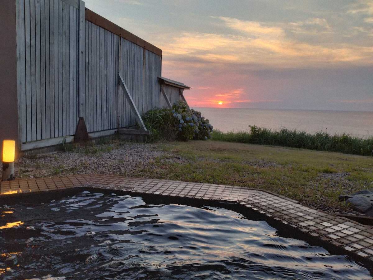 【画像・写真】【秋田～青森】白神山地と日本海　「リゾートしらかみ」で五能線の絶景堪能　駅でバスケ体験も