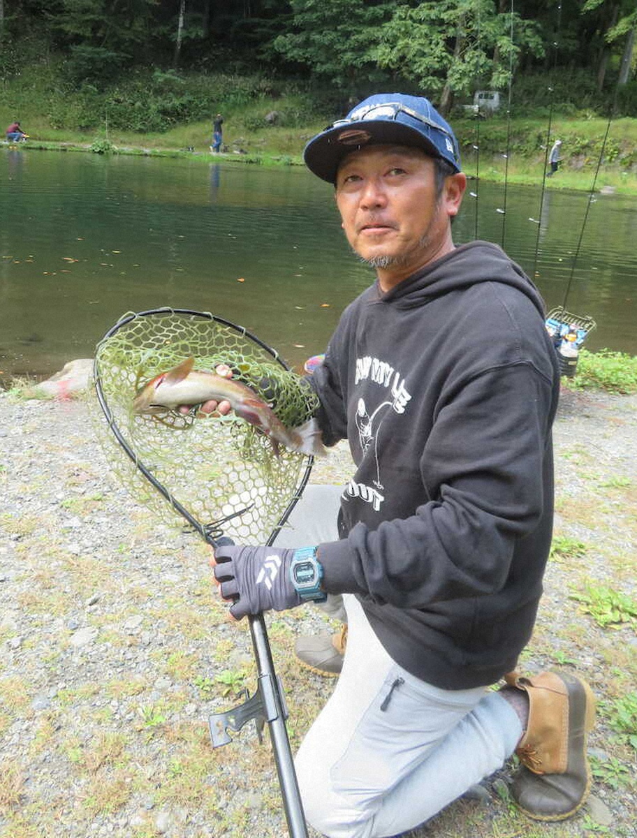 【画像・写真】常連が苦境救う　“グルメな釣り場”で新たな一歩　群馬・黒保根渓流フィッシング創業26周年「感謝祭」