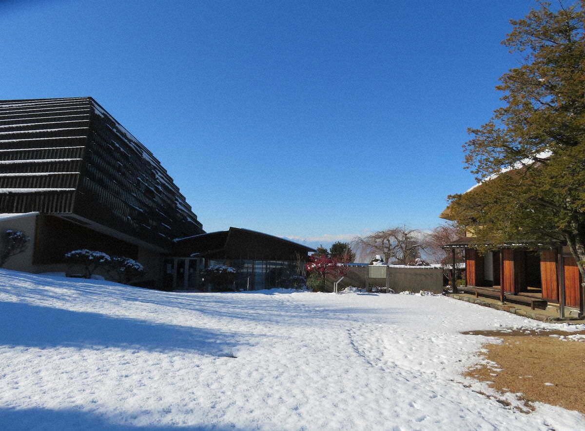【画像・写真】【長野・高山村】小林一茶を身近に感じられる「一茶ゆかりの里　一茶館」　50点に及ぶ遺墨など展示