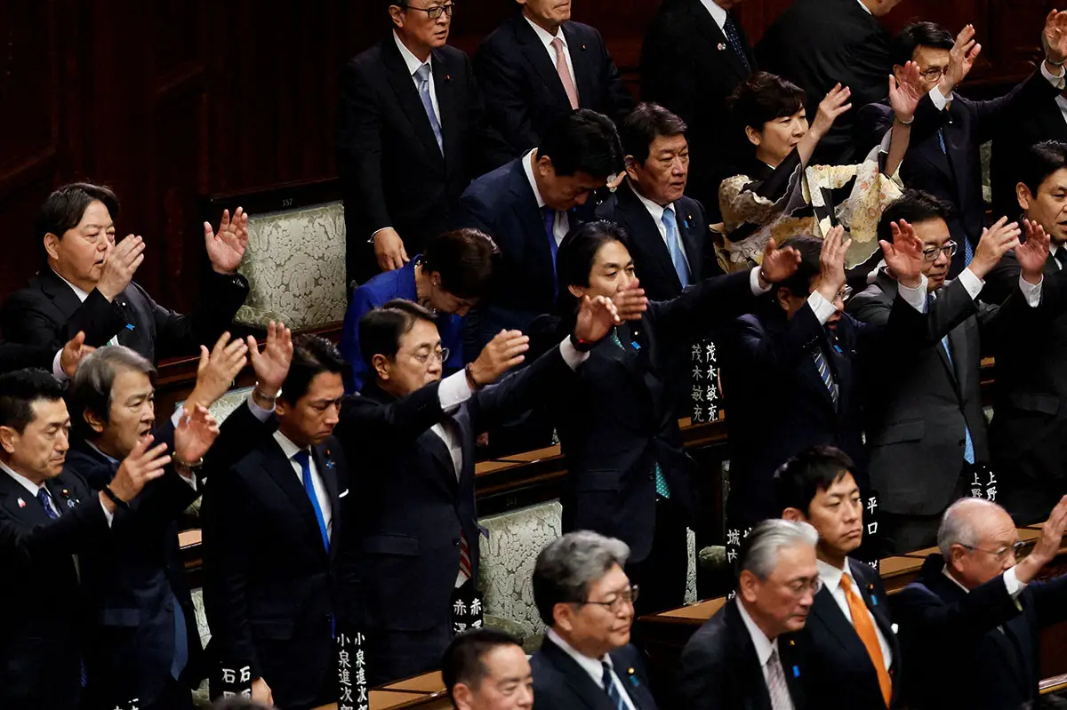 【画像・写真】衆院解散で万歳をしなかった自民議員　田崎史郎氏が心理を推測「今回の解散が…」本人の説明は？